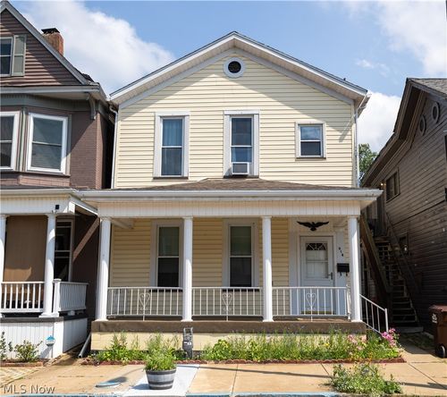 614 Main St, Wellsville, OH, 43968-1661 | Card Image