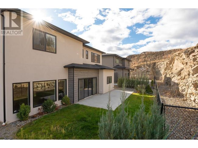 788 Acadia St, House other with 4 bedrooms, 3 bathrooms and 2 parking in Kelowna BC | Image 40