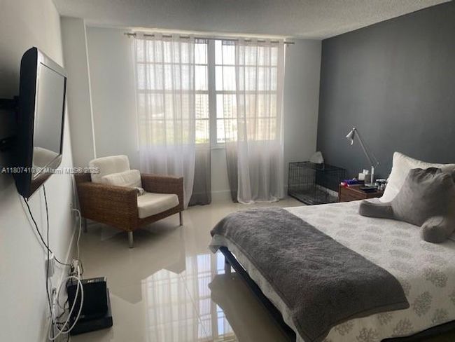 APT-1011W - 2801 Ne 183 Rd St, Condo with 1 bedrooms, 2 bathrooms and null parking in Aventura FL | Image 12