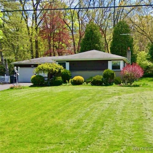 972 Hillside Drive, Lewiston, NY, 14092 | Card Image