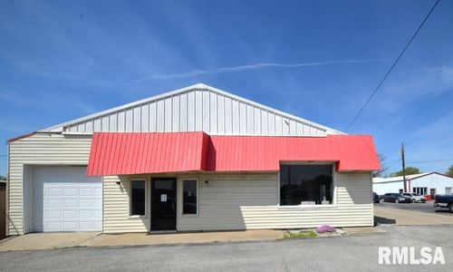 4706 & 4708 Broadway Street, Mt Vernon, IL, 62864 | Card Image