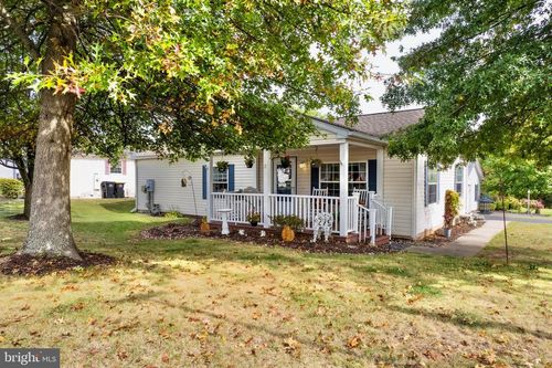 104 Primrose Ln, ROYERSFORD, PA, 19468-3420 | Card Image