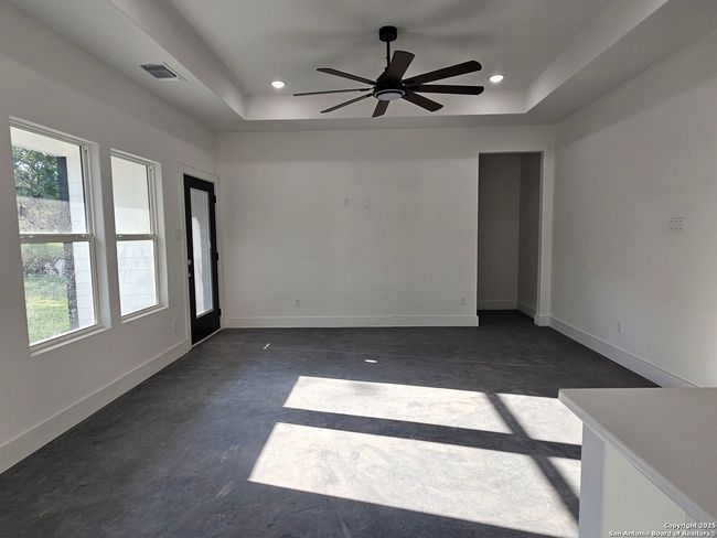 3440 Tanglewood Trl, House other with 3 bedrooms, 2 bathrooms and null parking in Spring Branch TX | Image 14
