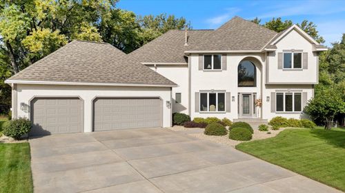 5605 Saint Albans Cir, Shoreview, MN, 55126-4797 | Card Image