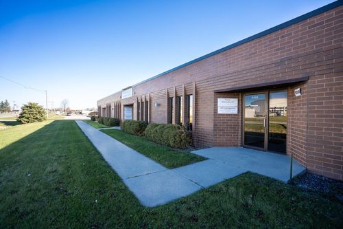 ste-a101-9310 N 107th St, Milwaukee, WI, 53224-1121 | Card Image