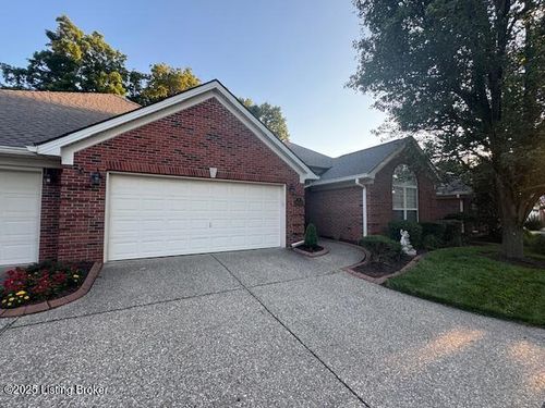 10410 Dove Chase Cir, Louisville, KY, 40299-4680 | Card Image