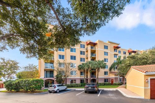 105-1000 Scotia Dr, Hypoluxo, FL, 33462-7036 | Card Image