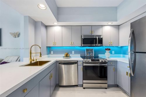 apt-1208-110 N Federal Hwy, Fort Lauderdale, FL, 33301-3519 | Card Image
