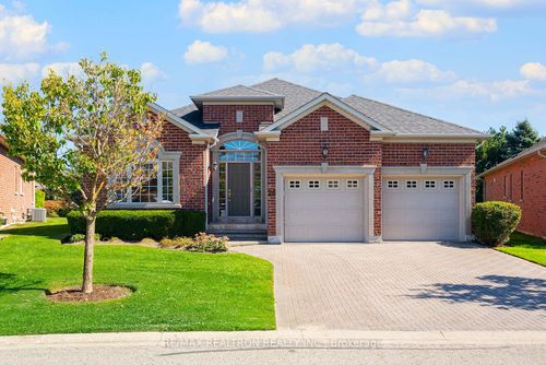 26 Bobby Locke Lane, Stouffville, ON, L4A1R4 | Card Image