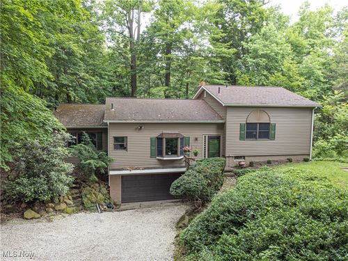 3366 Darrow Road, Stow, OH, 44224 | Card Image