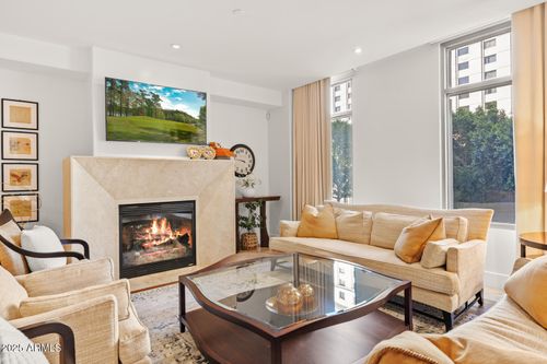 204-2402 E Esplanade Ln, Phoenix, AZ, 85016-9108 | Card Image