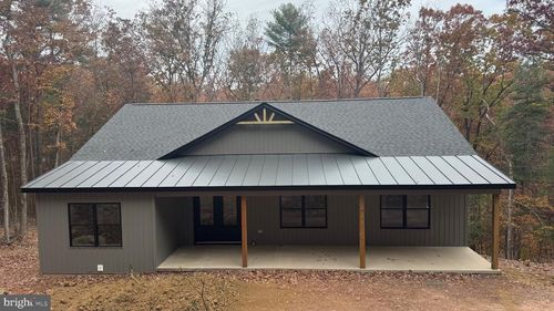 125 Crab Apple Rd, MOUNT JACKSON, VA, 22842-8445 | Card Image