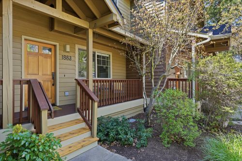 1883 Nw Monterey Pines Dr, Bend, OR, 97703-5669 | Card Image