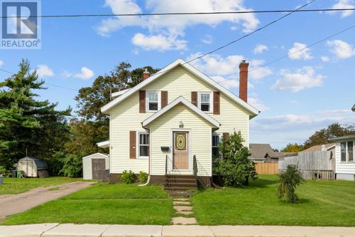182 Duke St, Summerside, PE, C1N3S4 | Card Image