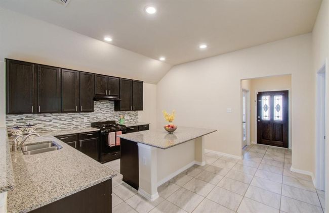 20615 Footstep Path, House other with 3 bedrooms, 2 bathrooms and 2 parking in Katy TX | Image 10