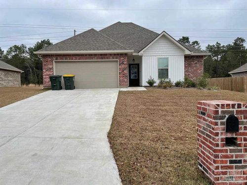 5723 Maggie Rose Cir, Milton, FL, 32570-2927 | Card Image