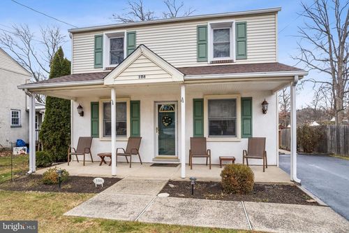 106 Glenwood Ave, TROOPER, PA, 19403-1618 | Card Image