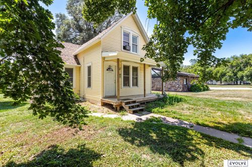 1853 Colfax St, Blair, NE, 68008-1912 | Card Image