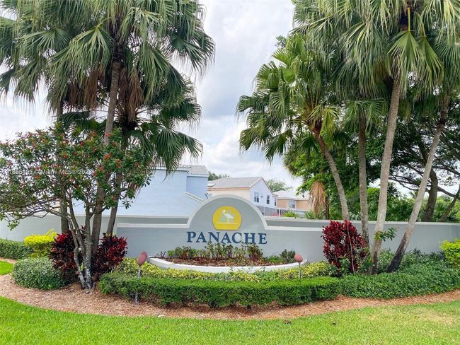1127 Sw 104 Th Way, House other with 4 bedrooms, 3 bathrooms and null parking in Pembroke Pines FL | Image 40