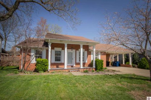 1656 College Ter, Murray, KY, 42071-1740 | Card Image