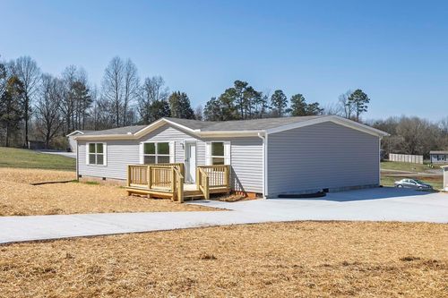 176 Meadow Lawn Dr, Englewood, TN, 37329-2201 | Card Image