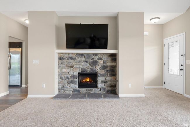 11322 Nightingale Cv, House other with 3 bedrooms, 2 bathrooms and null parking in Roanoke IN | Image 9