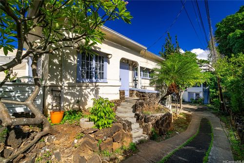 3110 Waialae Ave, Honolulu, HI, 96816-1510 | Card Image
