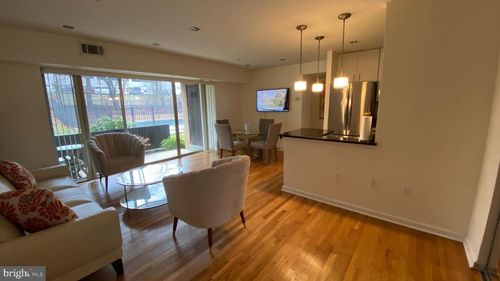 101-7829 Enola St, MCLEAN, VA, 22102-7817 | Card Image