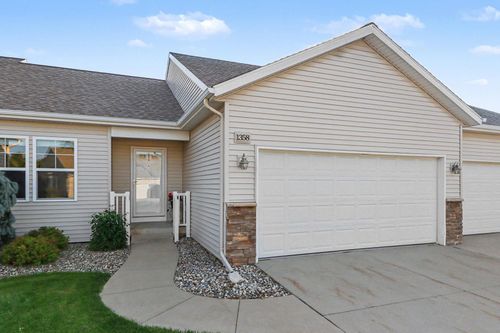1358 S Village Cir, Kalamazoo, MI, 49009-6122 | Card Image