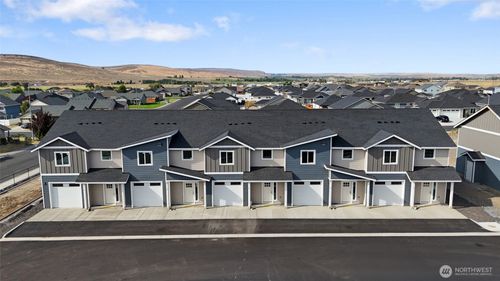 e23-370 Ivy St Ne, Ephrata, WA, 98823 | Card Image