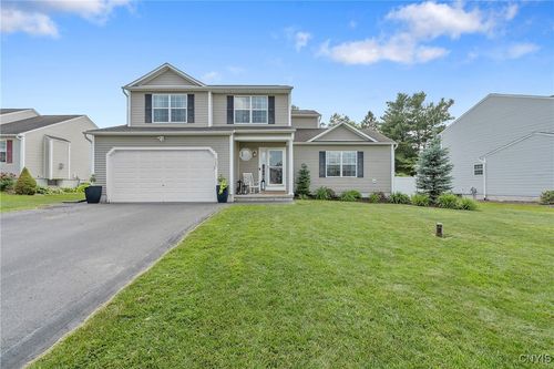 5269 Medasano Cir, Clay, NY, 13041-9182 | Card Image