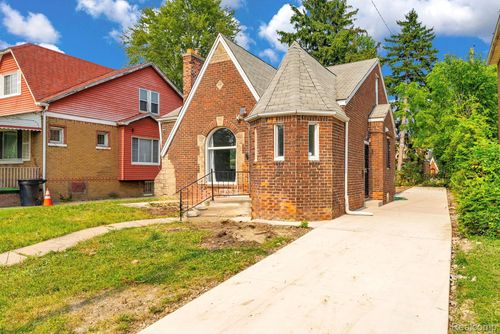5934 Haverhill St, Detroit, MI, 48224-3249 | Card Image