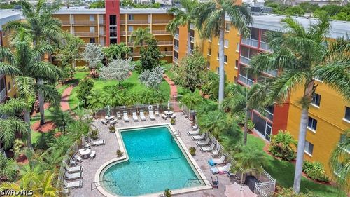 212-2366 E Mall Drive, FORT MYERS, FL, 33901 | Card Image