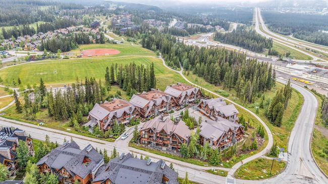 201 - 2100B Stewart Creek Dr, Condo with 2 bedrooms, 3 bathrooms and 1 parking in Canmore AB | Image 38