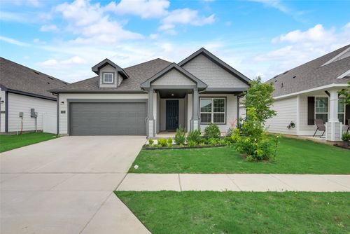 5924 Hopkins Dr, Providence Village, TX, 76227-4761 | Card Image