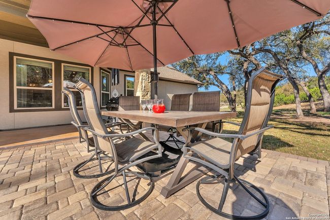 663 Private Road 1712, House other with 3 bedrooms, 3 bathrooms and null parking in Mico TX | Image 67