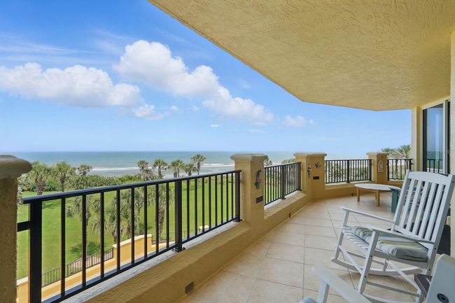Expansive Balcony | Image 22