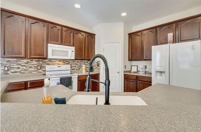 3030 Stonington Run, House other with 4 bedrooms, 4 bathrooms and null parking in KISSIMMEE FL | Image 6