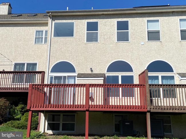 16 Thomas Ln N, Townhouse with 2 bedrooms, 3 bathrooms and null parking in Newark DE | Image 4