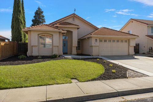 237 Sungate Ct, Vacaville, CA, 95688-8527 | Card Image