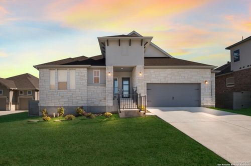 652 Vale Ct, New Braunfels, TX, 78132-2957 | Card Image