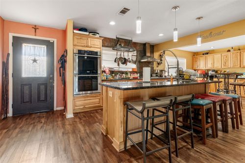 609 Marion Ln, West Columbia, TX, 77486-4043 | Card Image