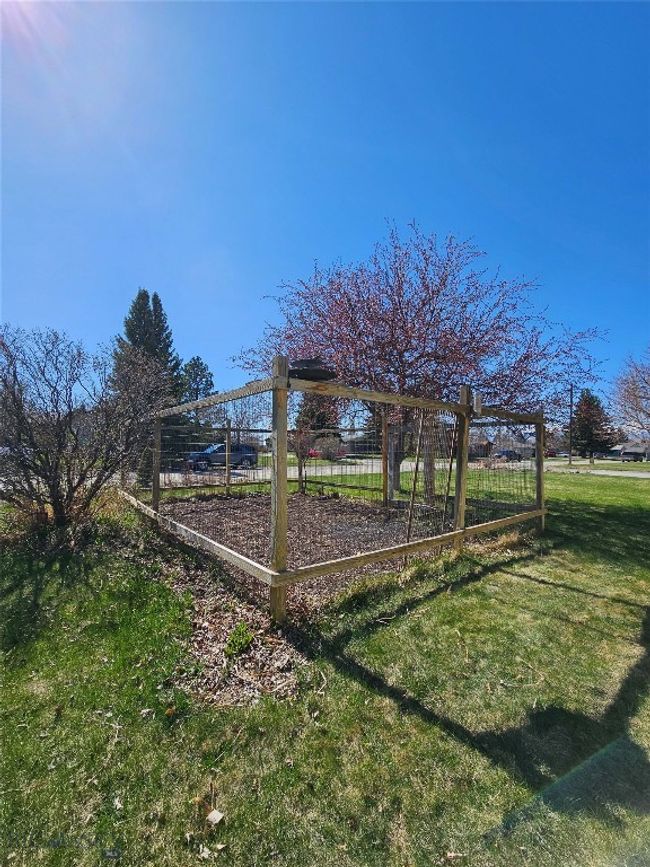 119 W 8th, House other with 5 bedrooms, 3 bathrooms and null parking in Big Timber MT | Image 51