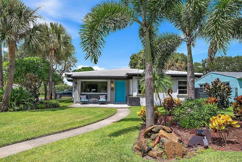 631 S Palmway, Lake Worth Beach, FL, 33460-4936 | Card Image