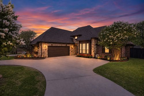 809 Longridge Dr, Denton, TX, 76205-8241 | Card Image