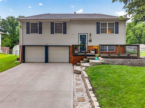 1407 N Hanover Ave, Independence, MO, 64056-1358 | Card Image