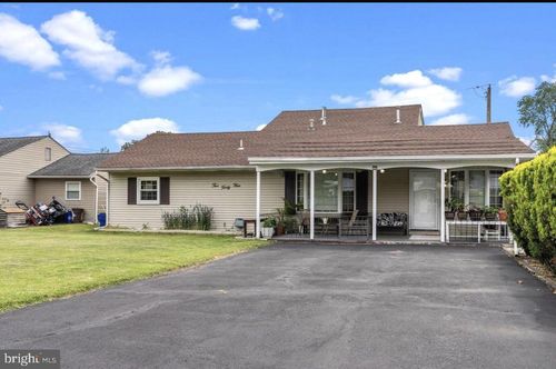 244 Cardiff Rd, FAIRLESS HILLS, PA, 19030-1302 | Card Image