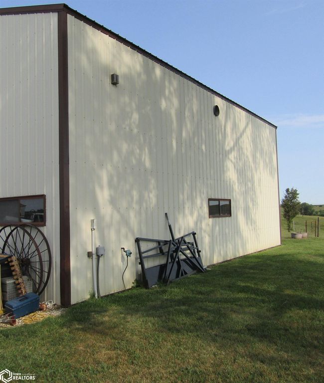 59708 Yankton Rd, Home with 4 bedrooms, 3 bathrooms and null parking in Griswold IA | Image 80