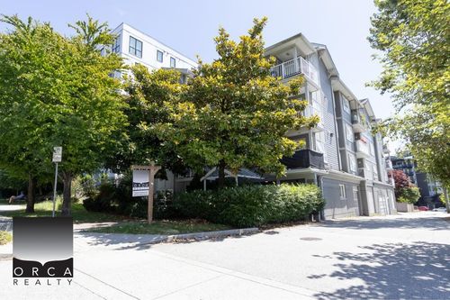 101-121 E 12th St, North Vancouver, BC, V7L | Card Image