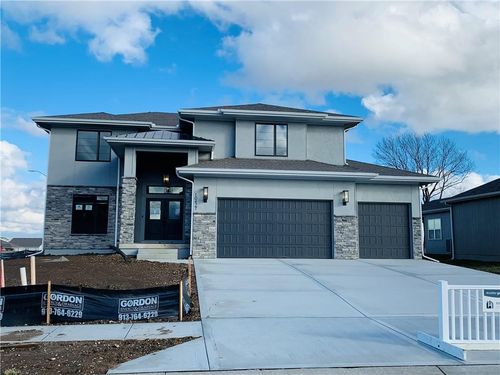 10427 N Mulberry St, Kansas City, MO, 64155-2748 | Card Image